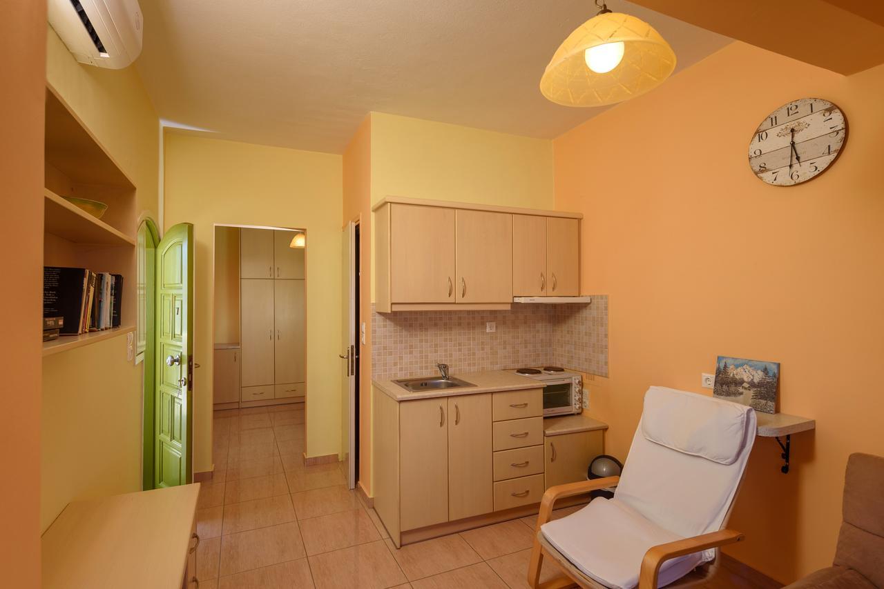 Hotel Kiklamino Kalamaki  Dış mekan fotoğraf