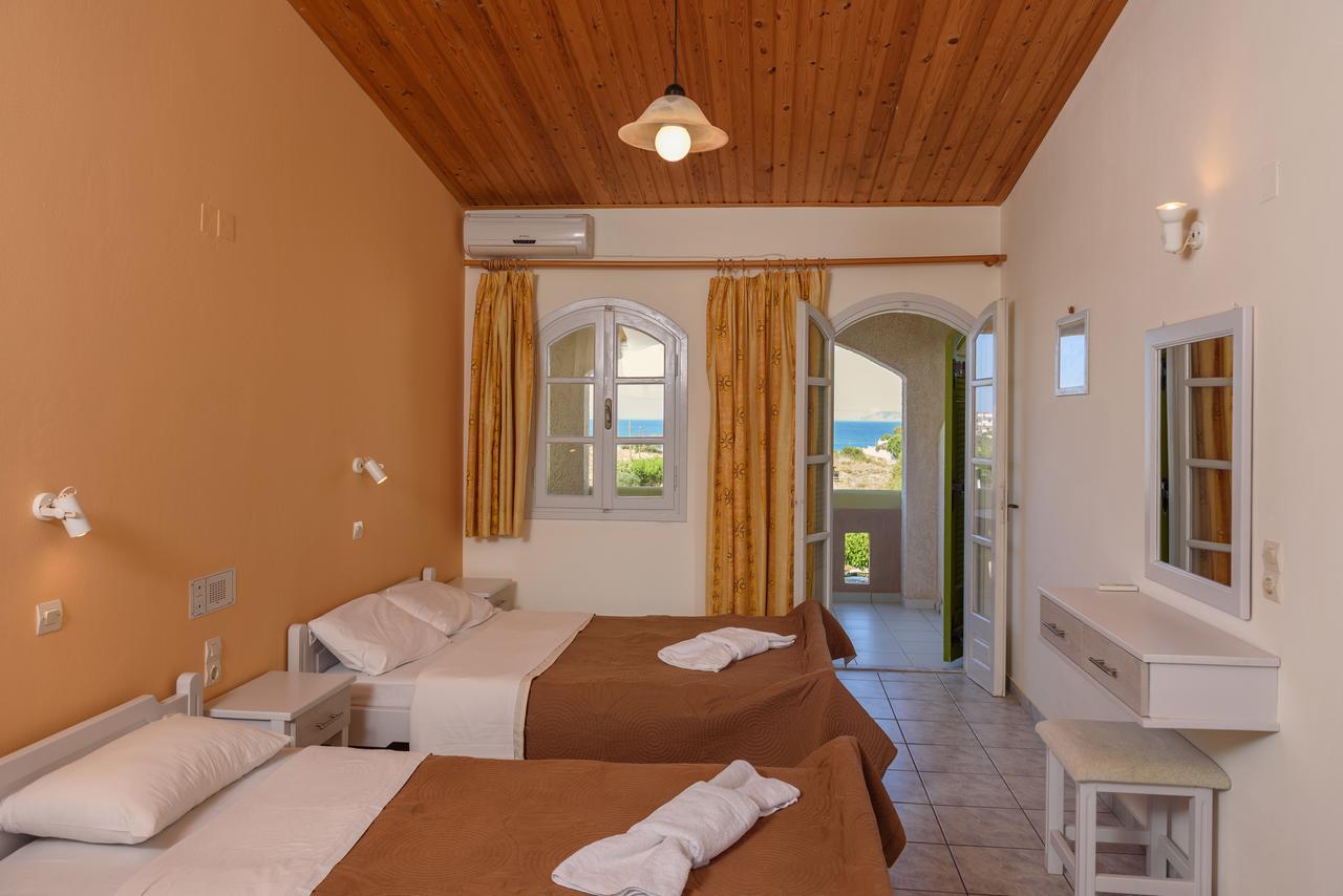 Hotel Kiklamino Kalamaki  Dış mekan fotoğraf